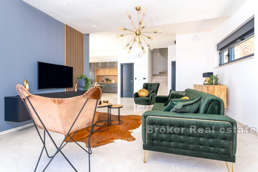 Newly built villa with sea view