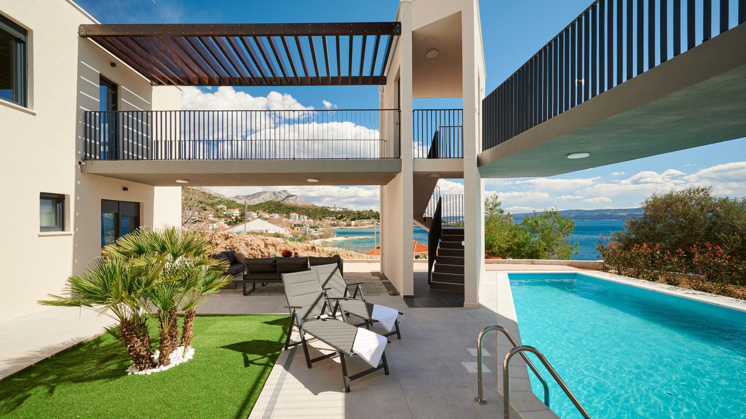 Newly built villa with sea view