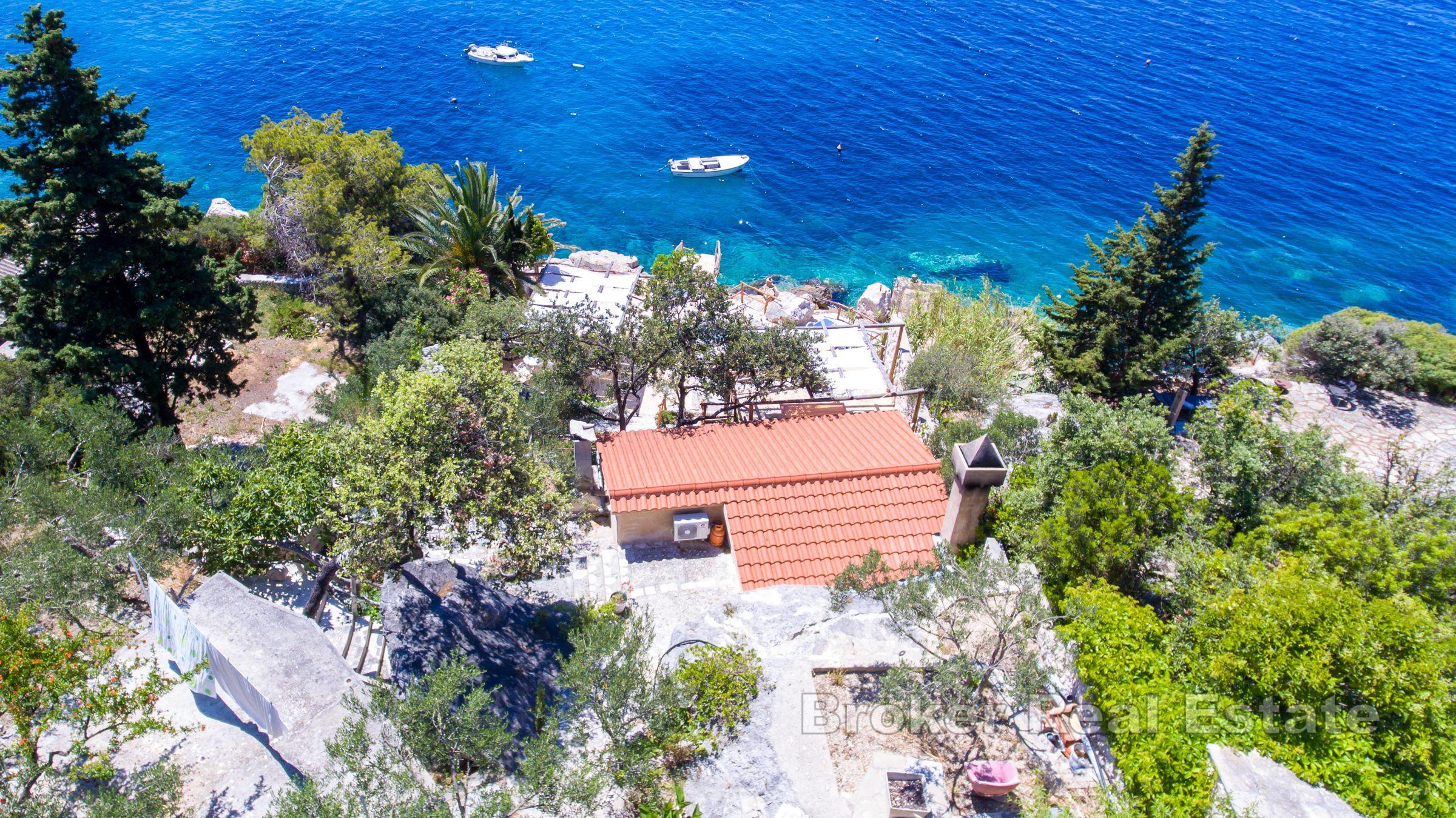 Incantevole casa in riva al mare