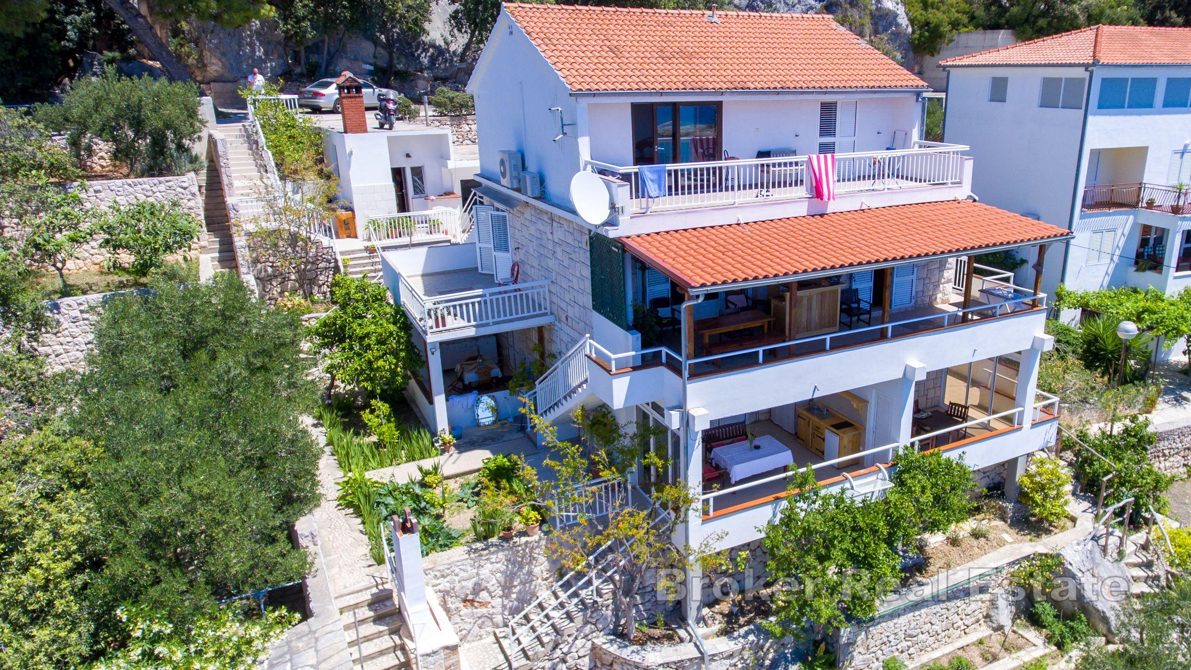 Incantevole casa in riva al mare