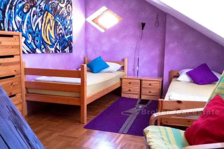 Meje, Apartment, in center of town, for sale