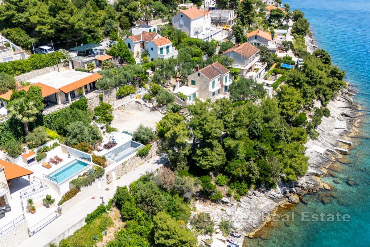 Belle maison avec vue dégagée sur la mer
