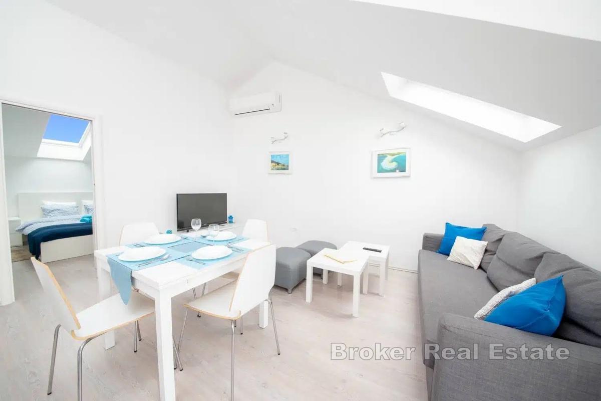 Villa con 4 unità e vista mare