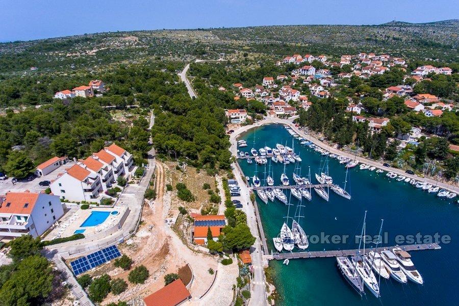 Appartamento in riva al mare, in vendita