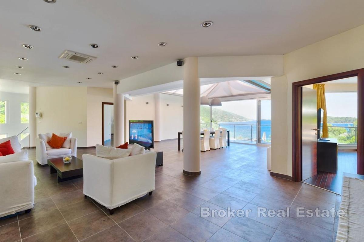 Exkluzivní vila u moře na jižním pobřeží Korčuly