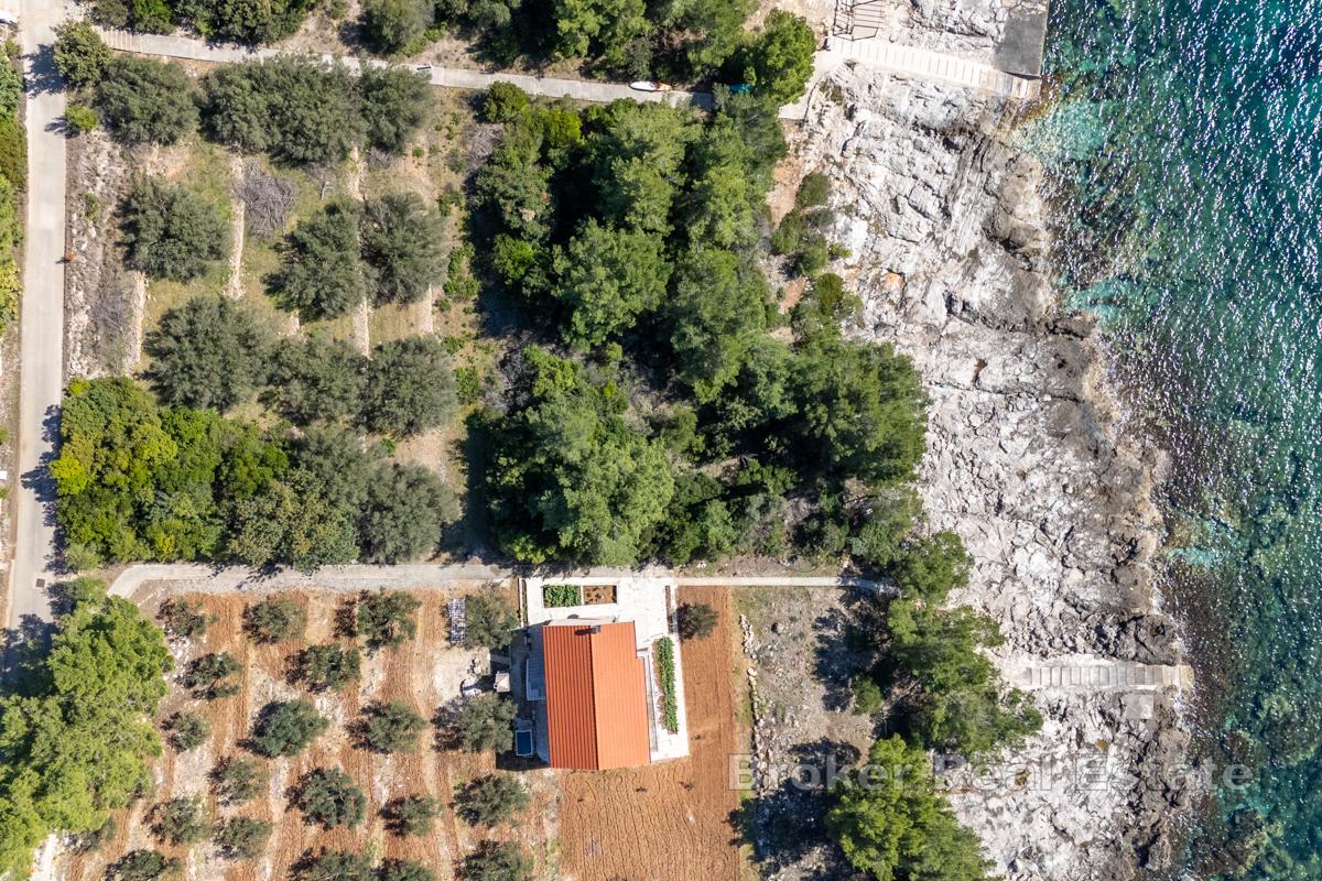 Atrakcyjna działka budowlana w pierwszej linii brzegowej