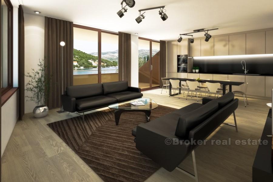 4 apartmana, prvi red do mora, na prodaju