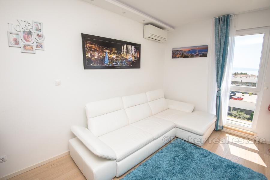 Appartamento con una camera da letto con vista mare, in vendita