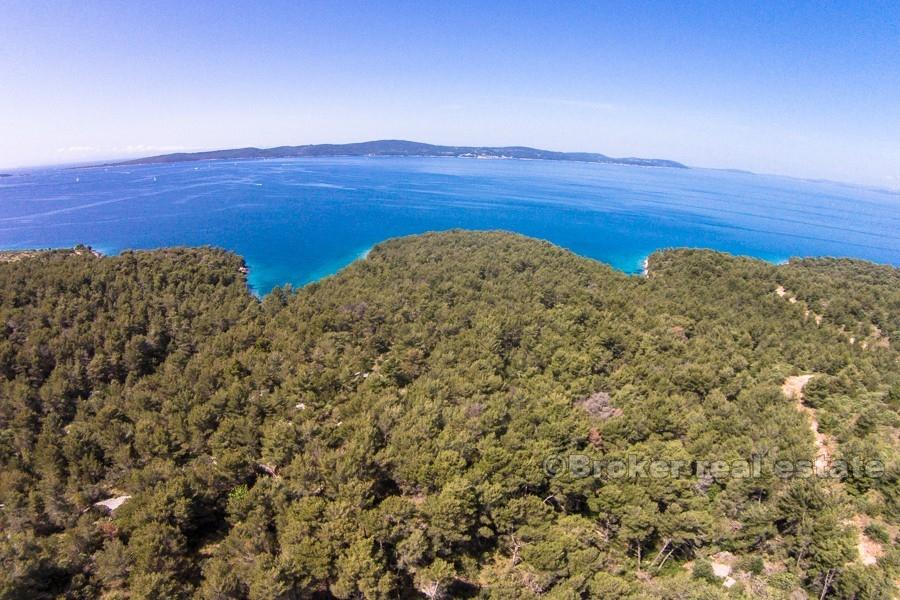 Bygg land ved sjøen, til salgs.