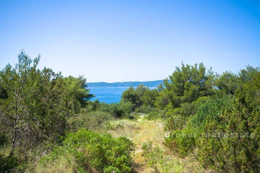 Bygg land ved sjøen, til salgs.