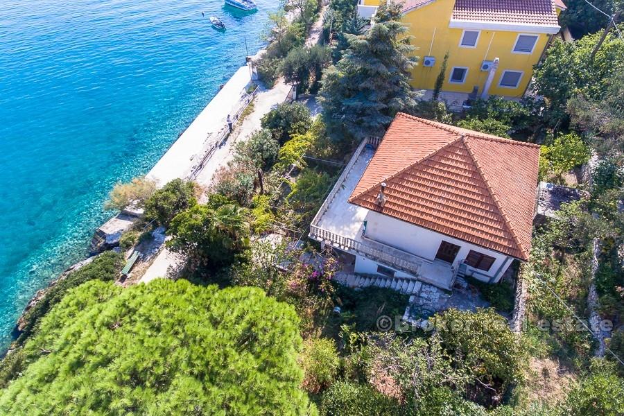 Maison individuelle, front de mer, à vendre