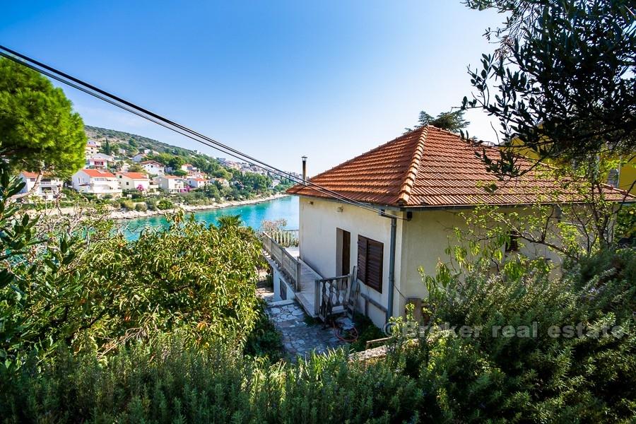 Einfamilienhaus am Wasser zu verkaufen