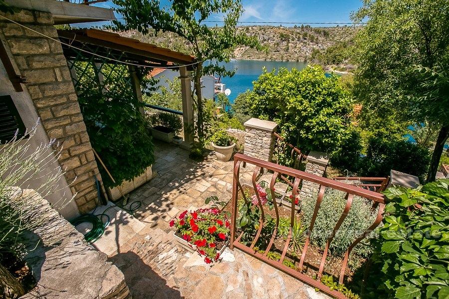 Enebolig med havutsikt, til salgs