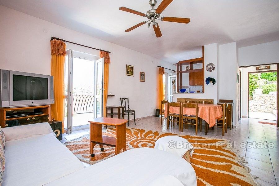 Dom wolnostojący z widokiem na morze, na sprzedaż