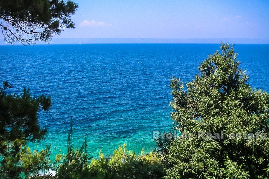 Byggeland ved sjøen, til salgs