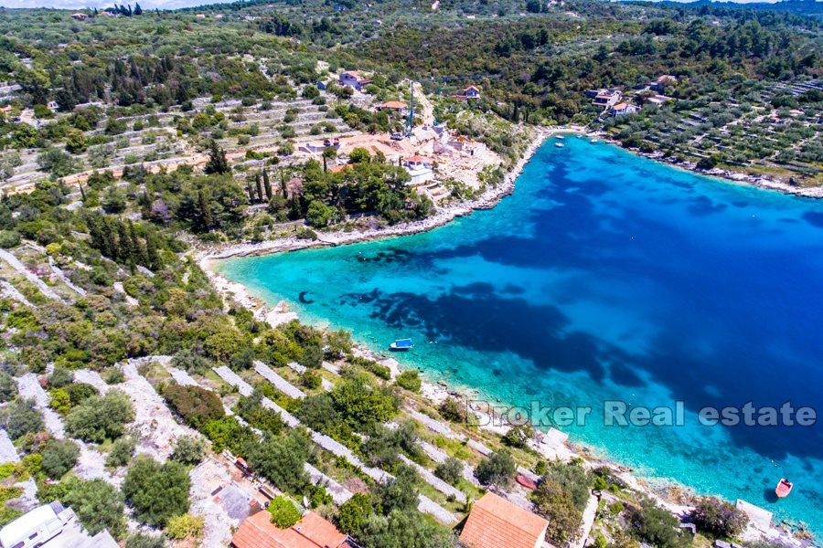 Działka budowlana, nad brzegiem morza, na sprzedaż