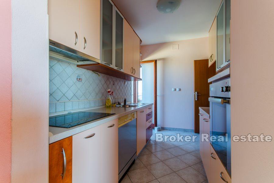 Meje - Appartement de trois chambres avec vue sur la mer