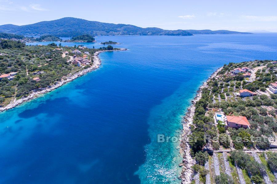 Terrain constructible en bord de mer