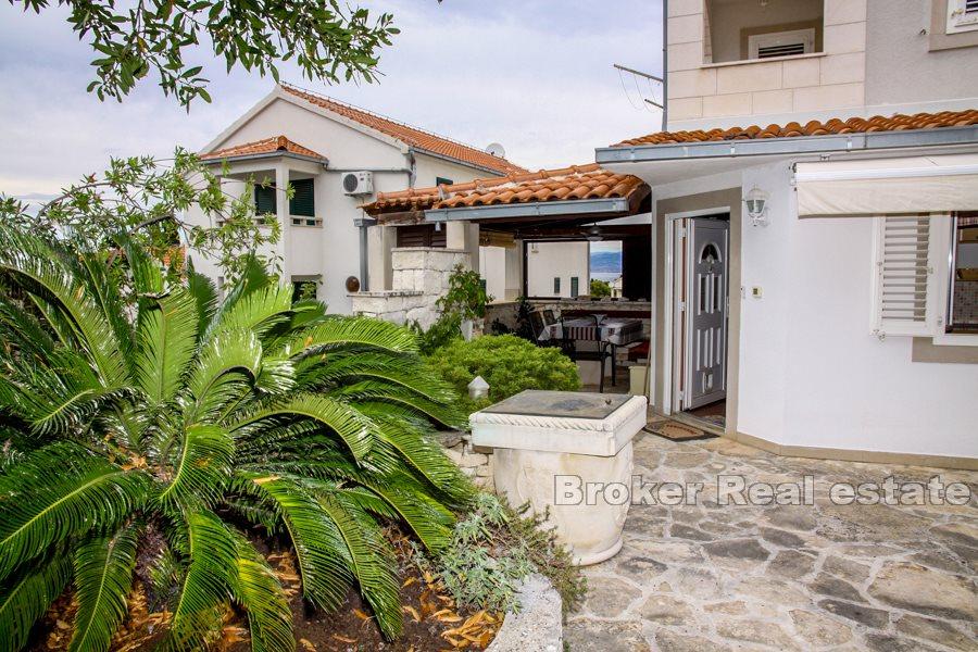 Apartman s privatnim dvorištem