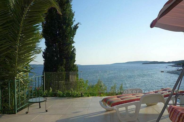 Samostojeća kaskadna kuća