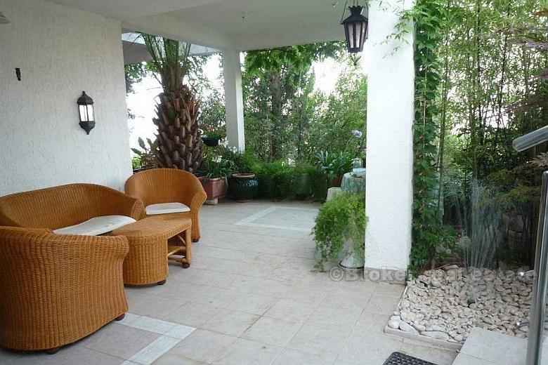 Frittliggende cascading hus