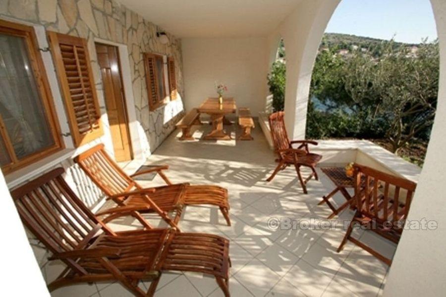 Haus / Villa auf Ciovo Insel, erste Reihe zum Meer