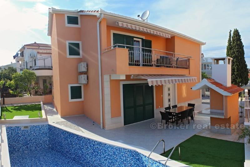 Nowocześnie urządzony dom wakacyjny