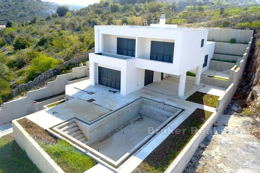 Luxusvilla mit großem Pool, zum Verkauf