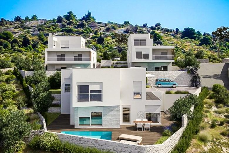 Beautiful villa, under construction