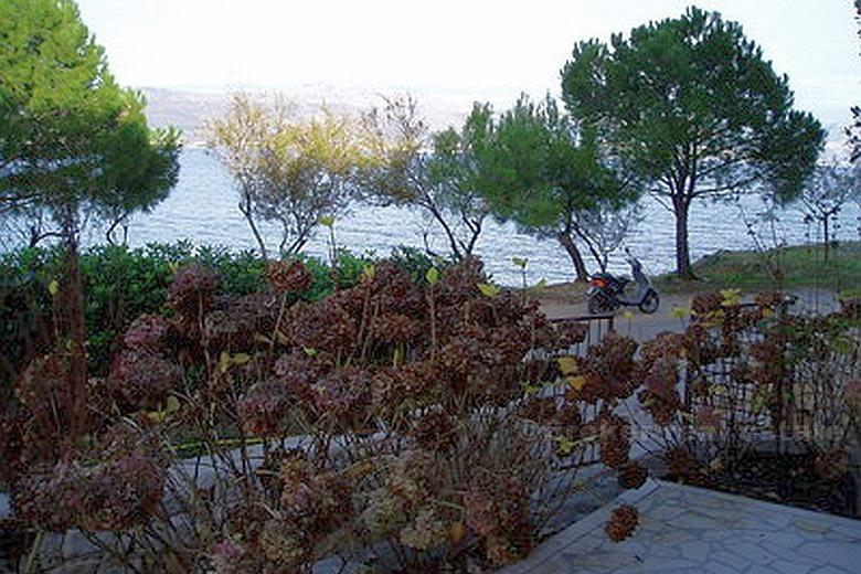 2 maisons, par la mer, à vendre