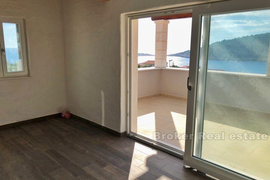 Villa con una bella vista sul mare