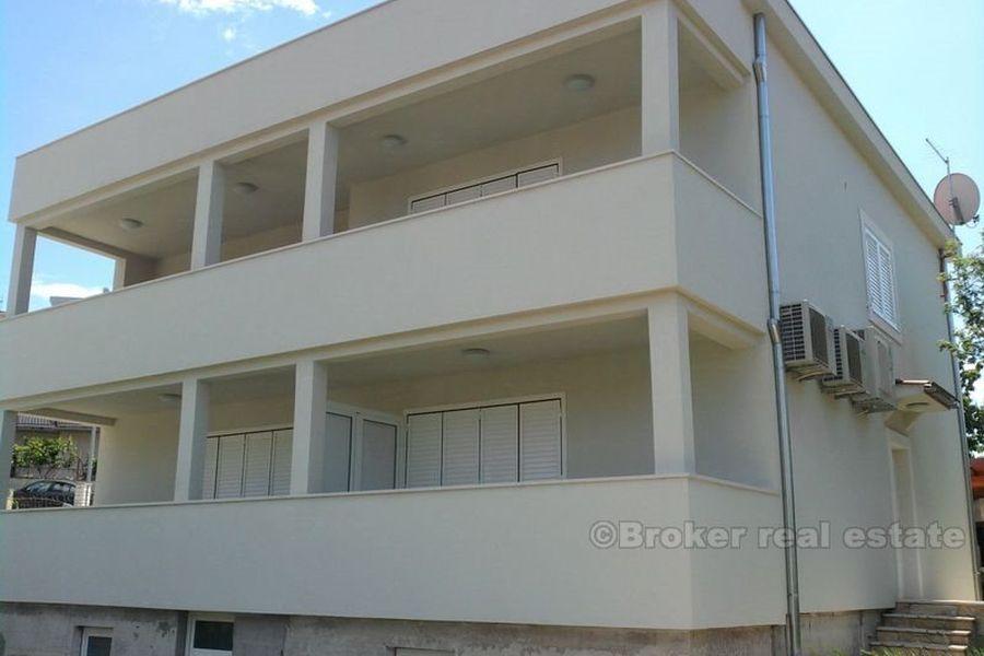 Vila 280m2 na pozemku 521m2, na prodej