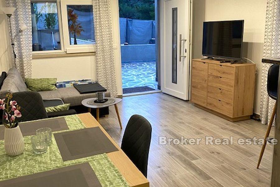 Furnished detached house, for sale