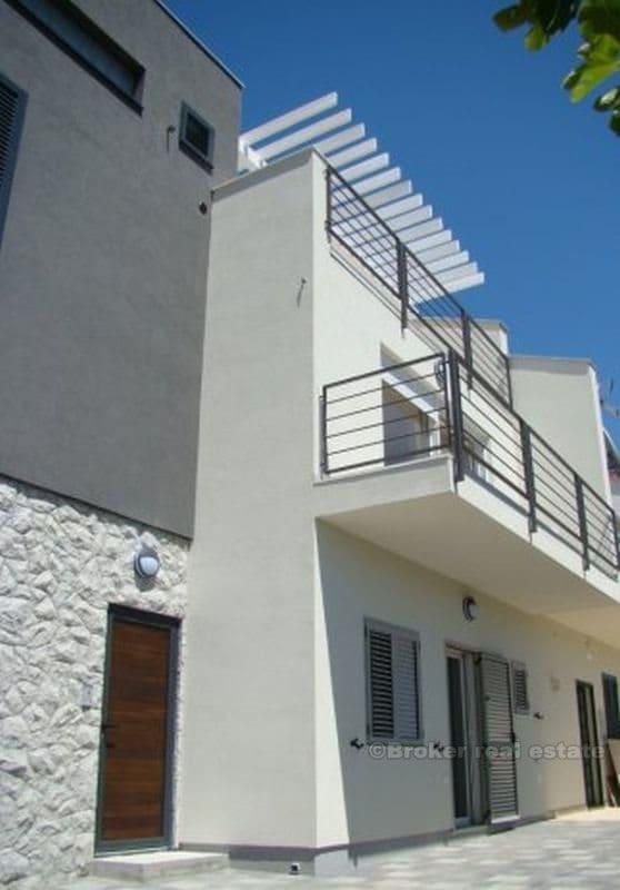 Haus, 2. Reihe vom Meer