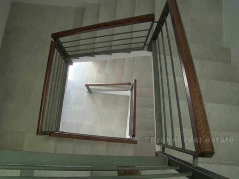 Haus, 2. Reihe vom Meer