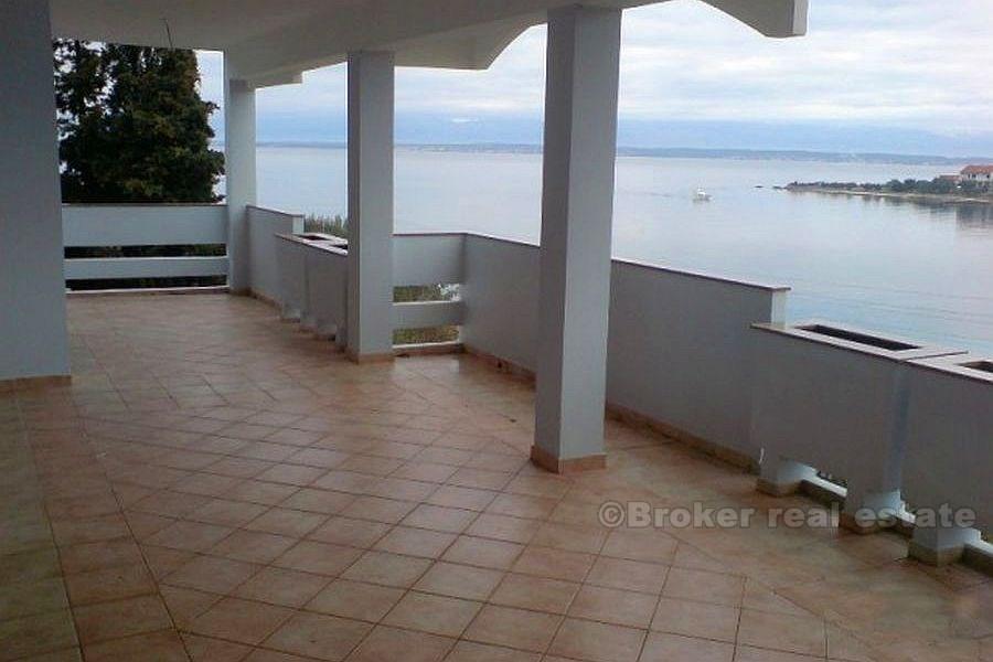 Grande villa à vendre