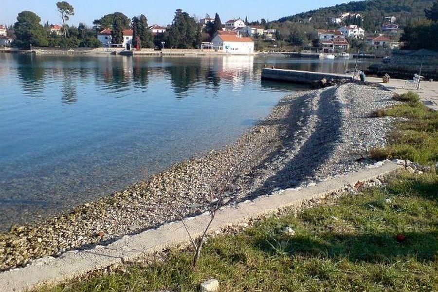 Velika vila za prodaju