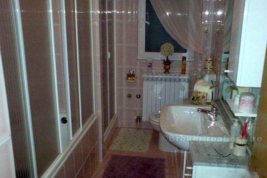 Grande villa à vendre