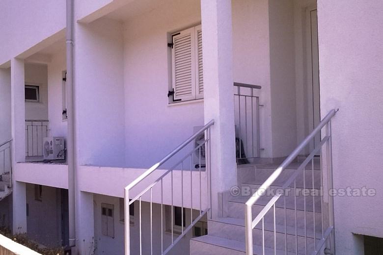 Komplett eingerichtete Wohnung, zum Verkauf