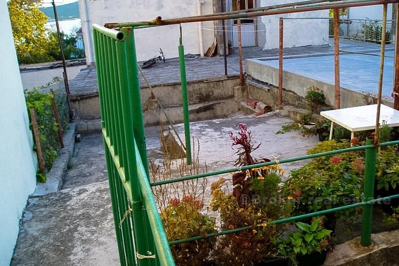 Steinhaus, zum Verkauf