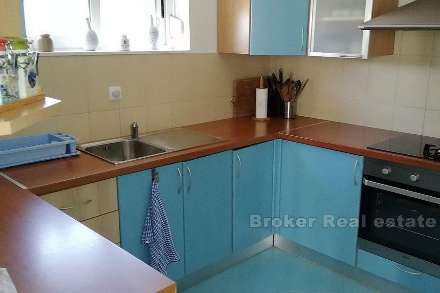 Maison en première rangée de la mer