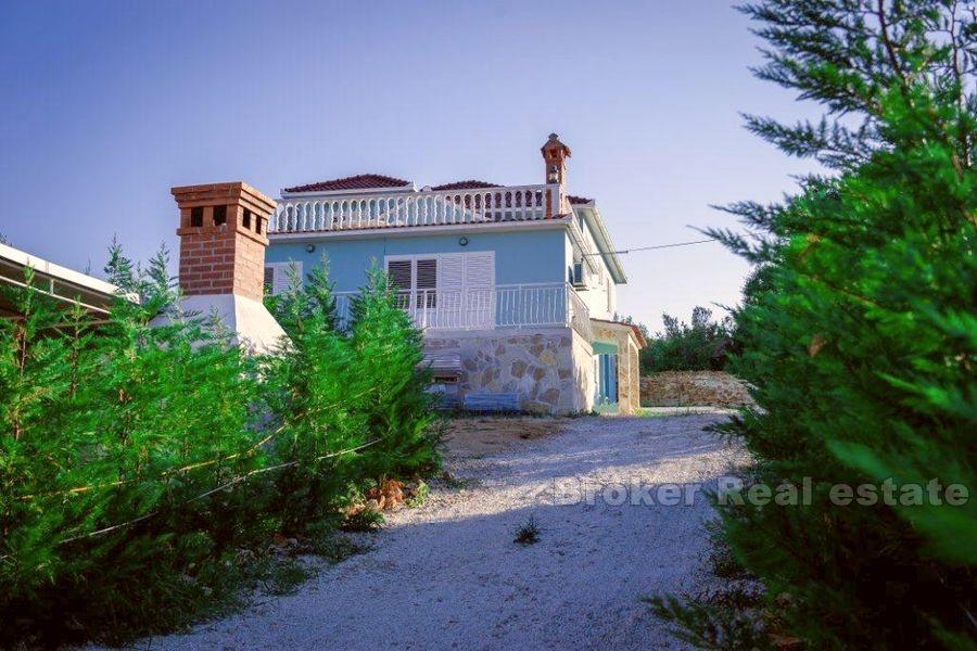 Das Haus in zweiter Reihe vom Meer