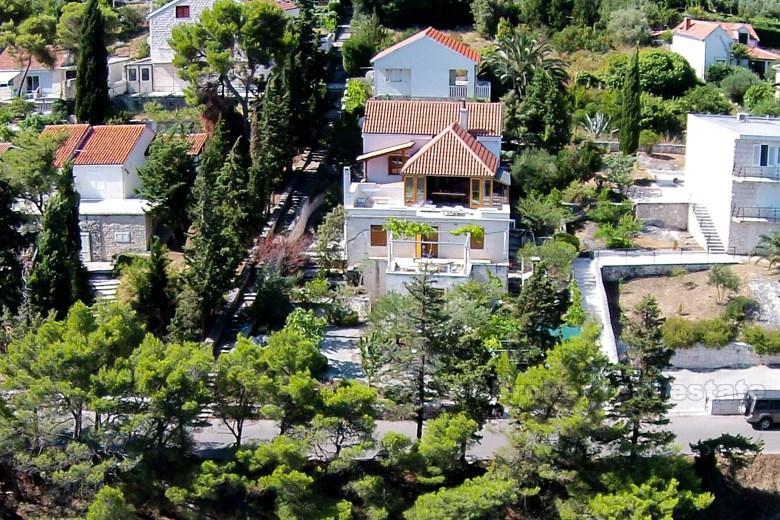 Very attractive stone house, for sale