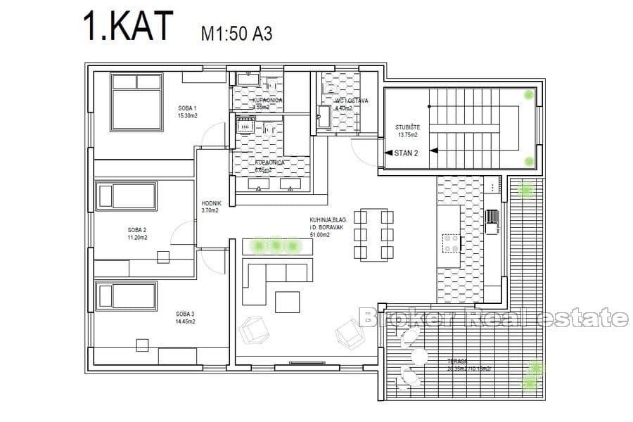 Dom z apartamentami z basenem blisko morza