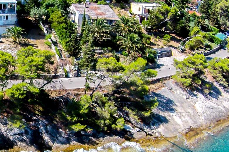 Двухэтажный дом, на продажу