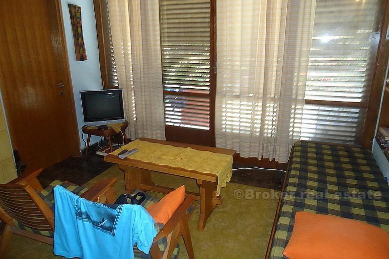 Dom infront na morze, na sprzedaż