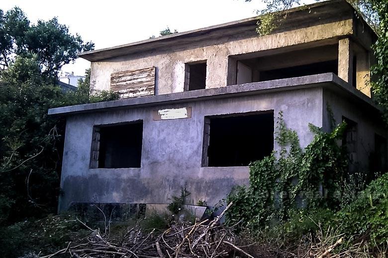 Haus in der 1. Reihe auf dem Meer,