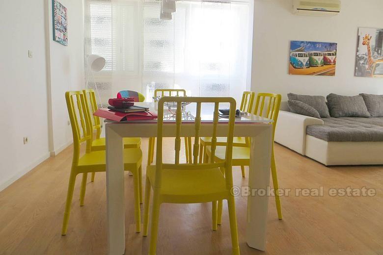 Appartement de trois chambres