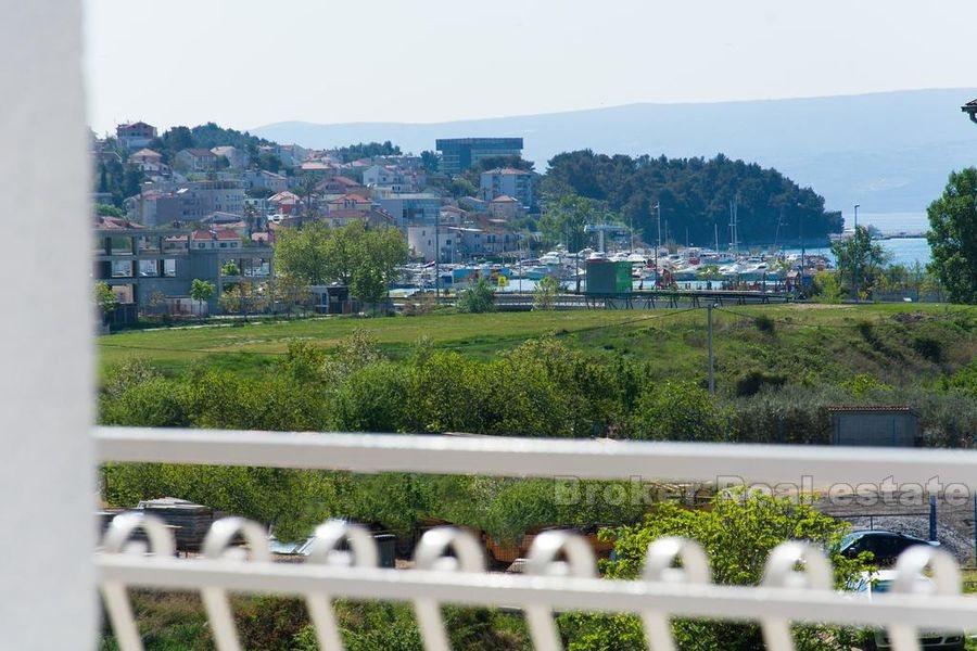 Kamen, bliźniak z garażem, na sprzedaż