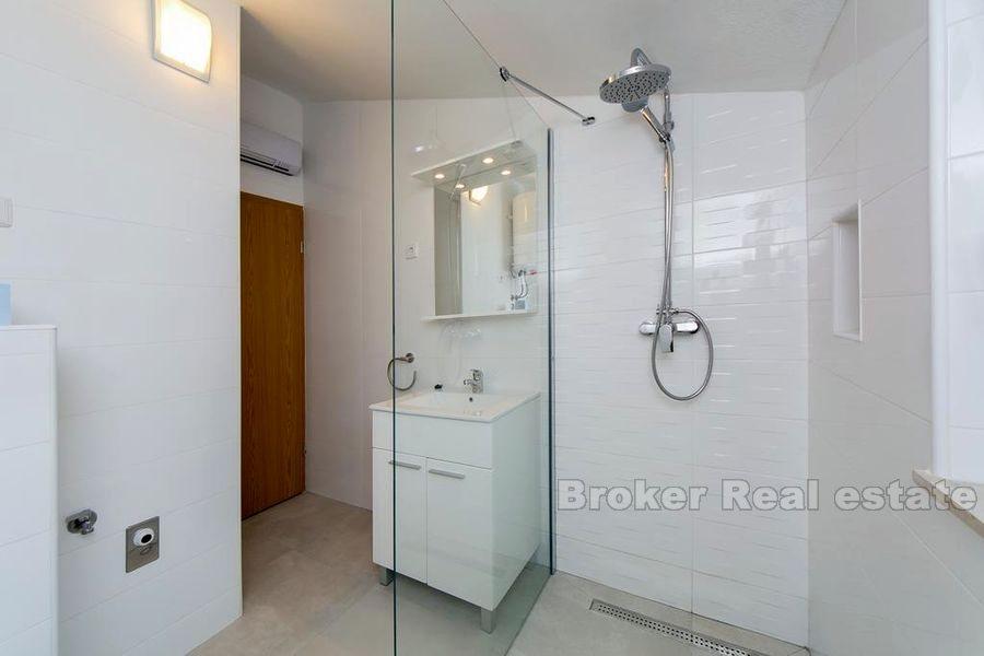 Kamen, bliźniak z garażem, na sprzedaż